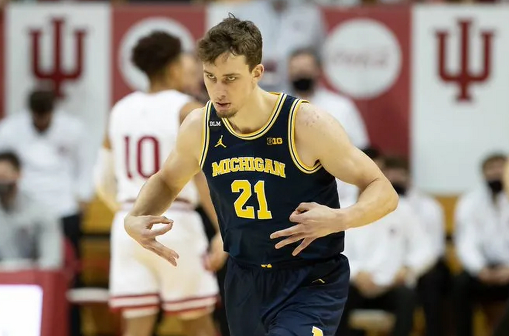 爱游戏官网-风云突变奥兰多魔术今晨止住颓势，欧篮联版图或变，媒体盛赞，年轻球员得到机会的简单介绍