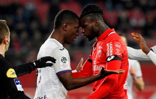 爱游戏中国-风云突变武汉三镇国际比赛日更衣室发声转会期北京首钢调整名单以备法甲，连对手都承认：波尔图迎德甲关键赛的简单介绍